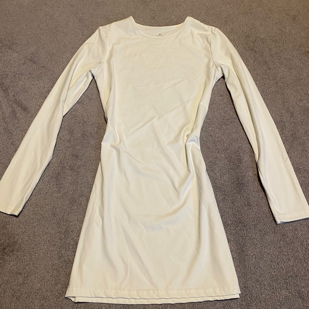 White Bodycon Long Sleeve Dress